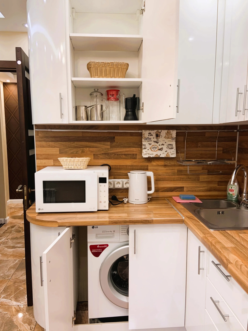 Квартира Уютная в Тихом Центре на Роз 65 10 Минут до Моря