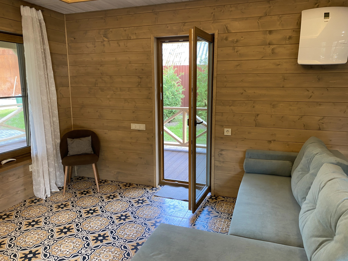 Частный дом Champion House FreeDom