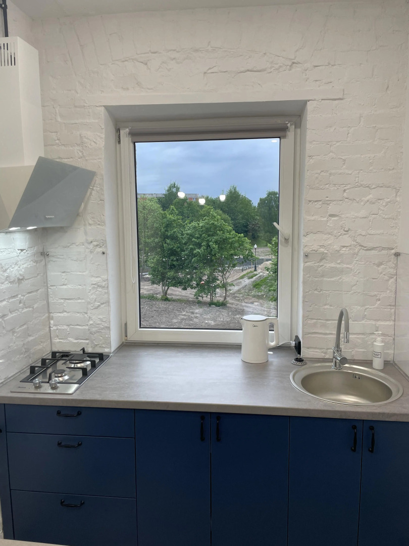 Апартаменты с Видом на Озеро в Центре Черняховска