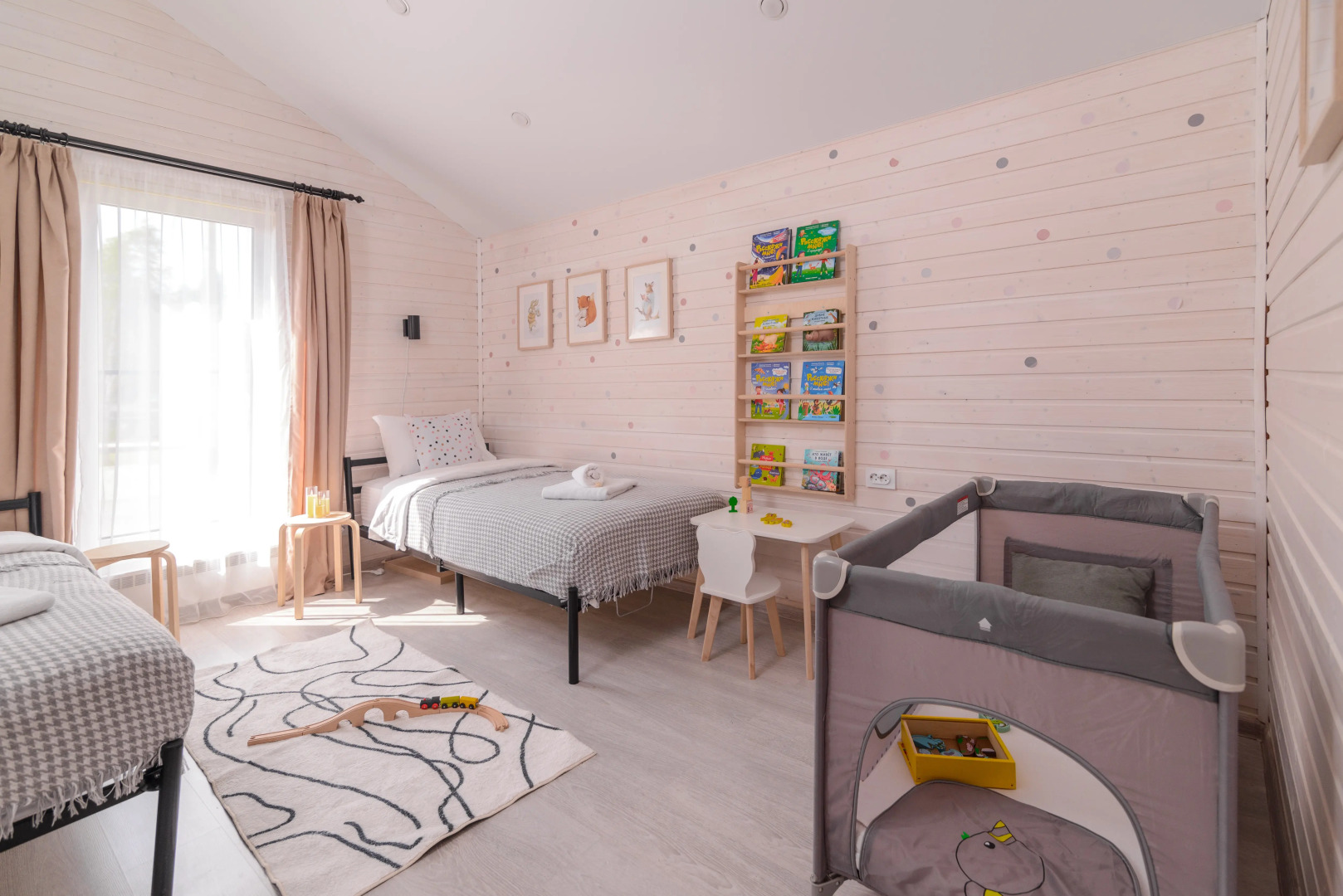 Частный дом Simple Life Home 180