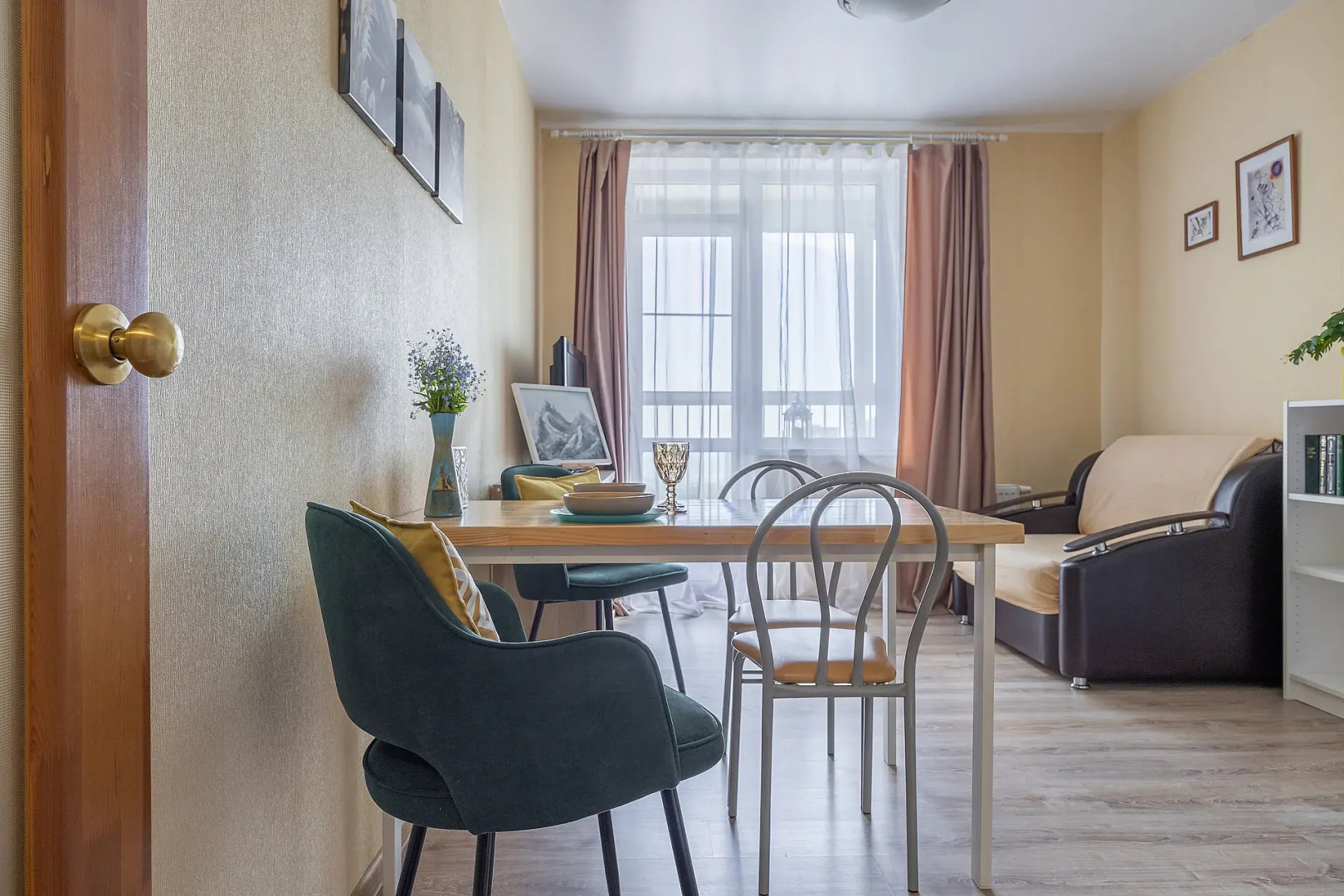 Квартира 2-комнатные Апартаменты в ЖК Бизнес Класса