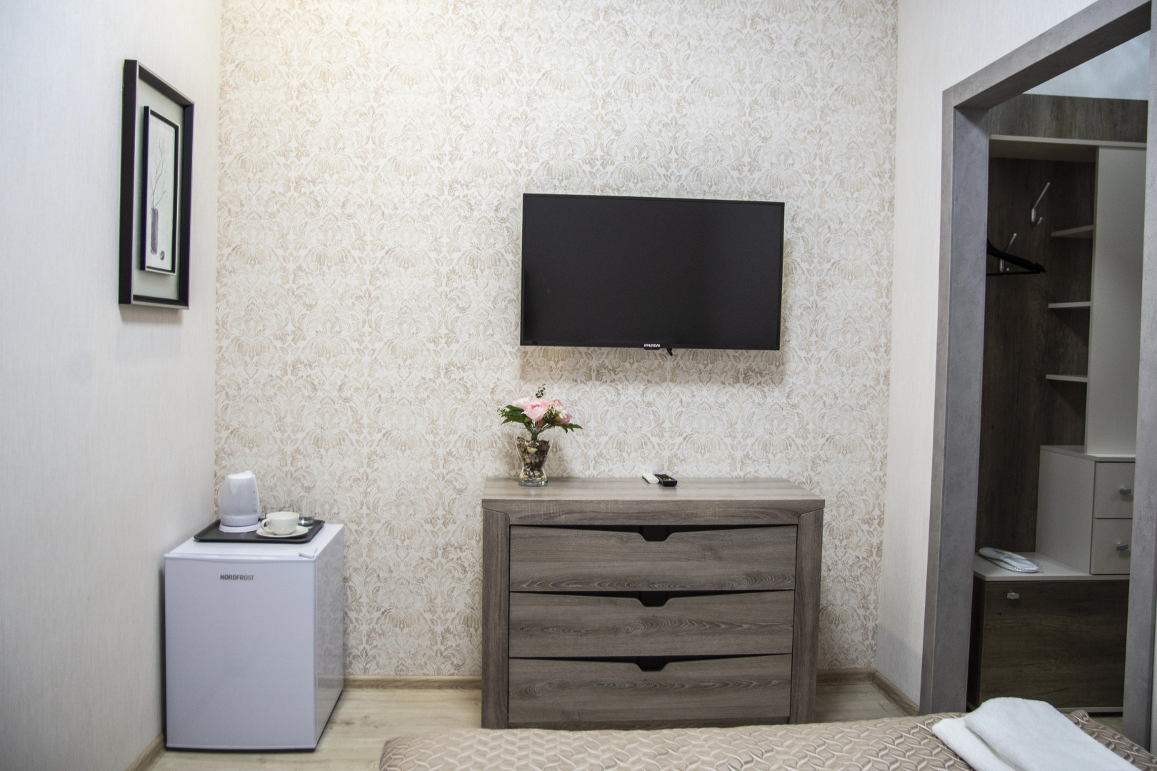 Мини-Отель Astoria74