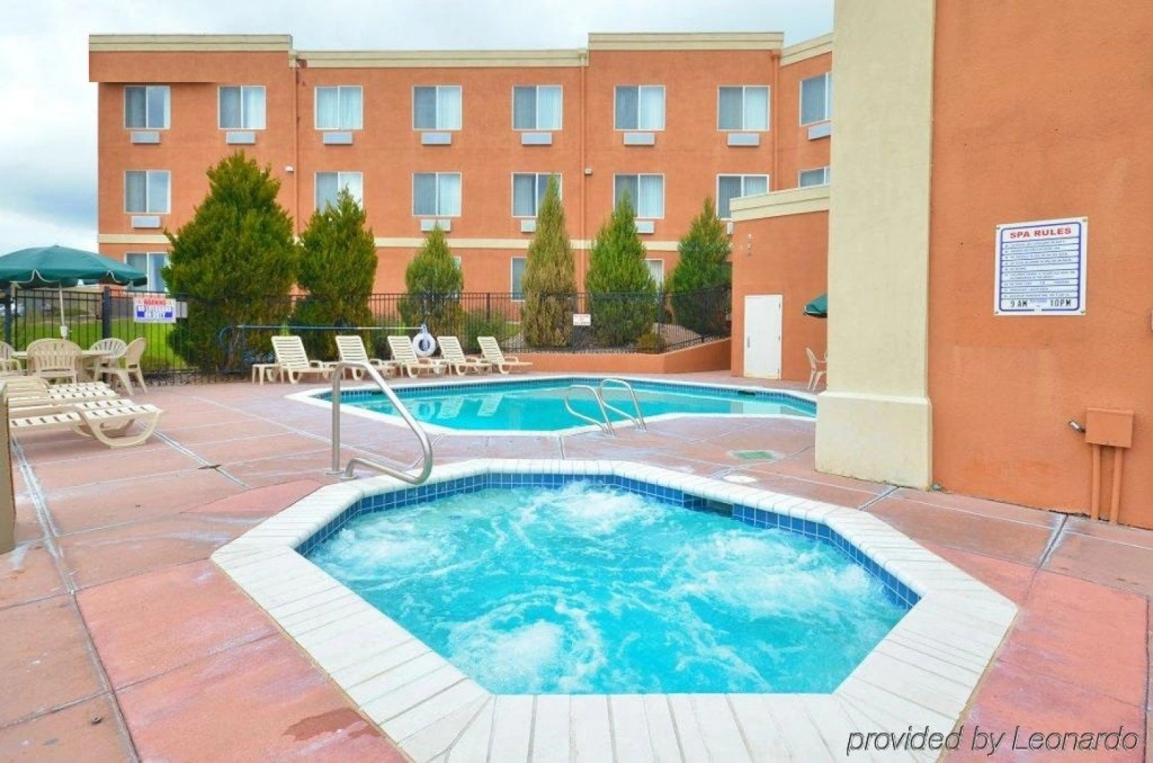 Отель Baymont Inn and Suites