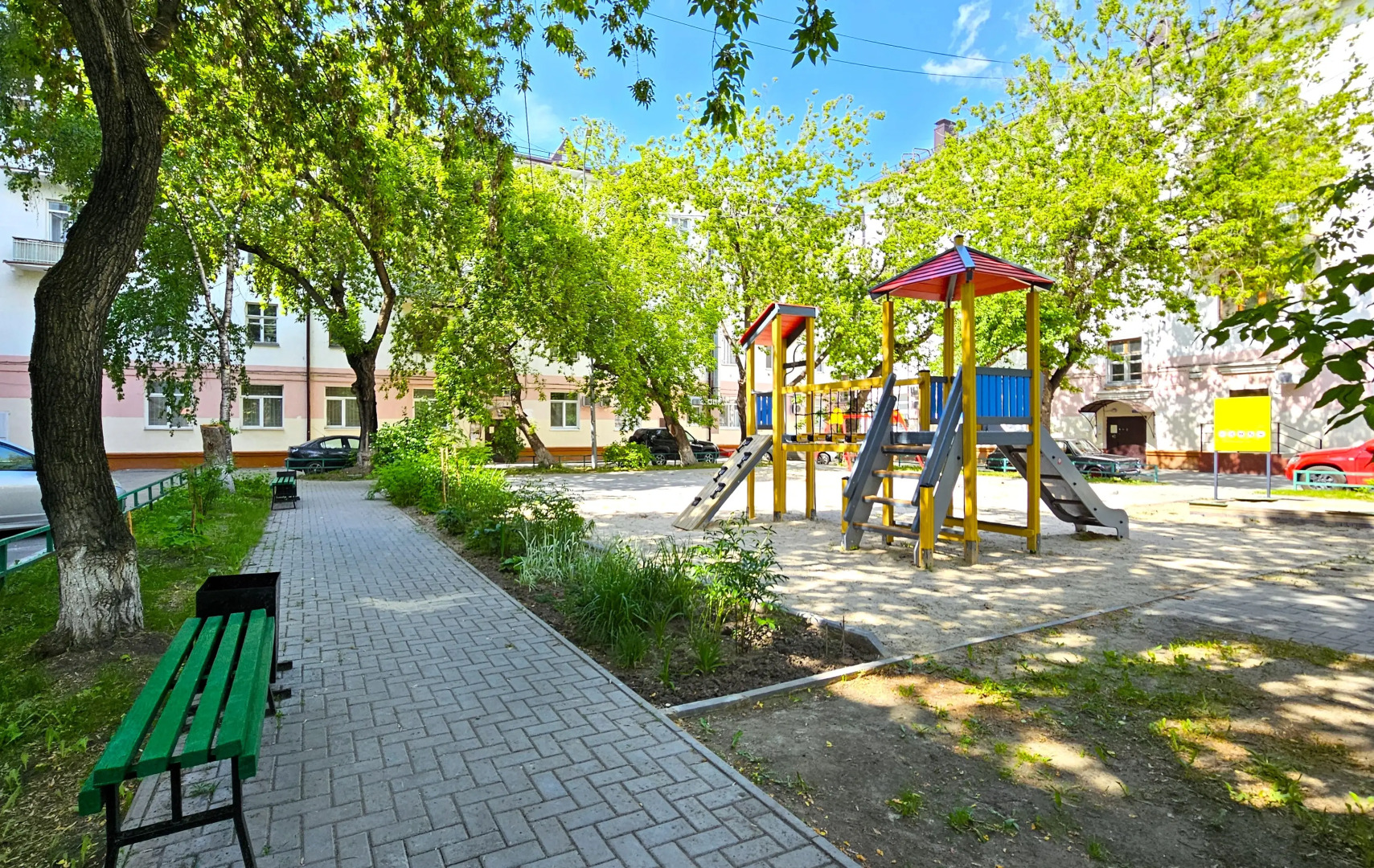 2-комн. Апартаменты в самом центре города (Цветной бульвар)