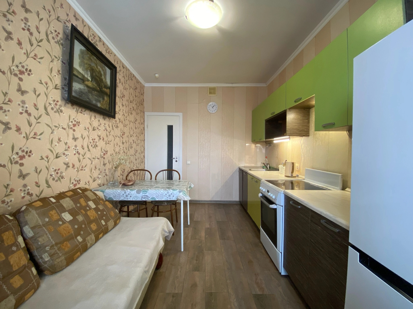 Апартаменты KOROLEV Apartments на Московском проспекте 57к4