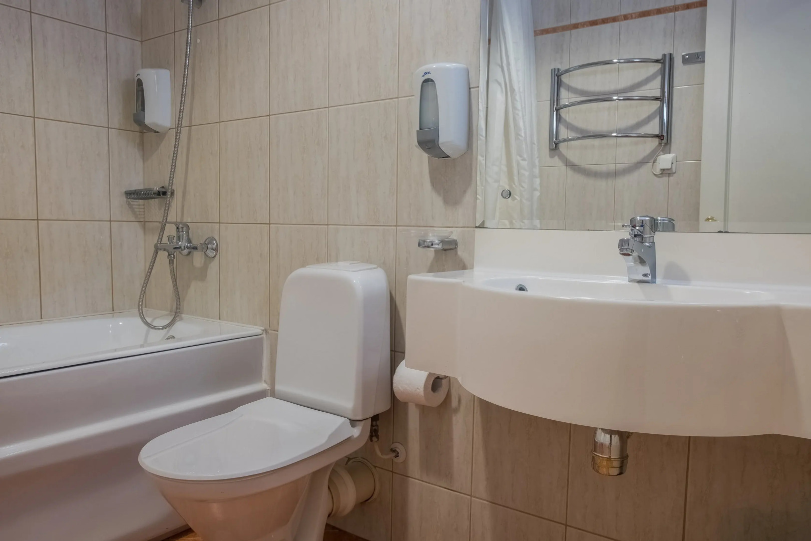 Отель Риволи́