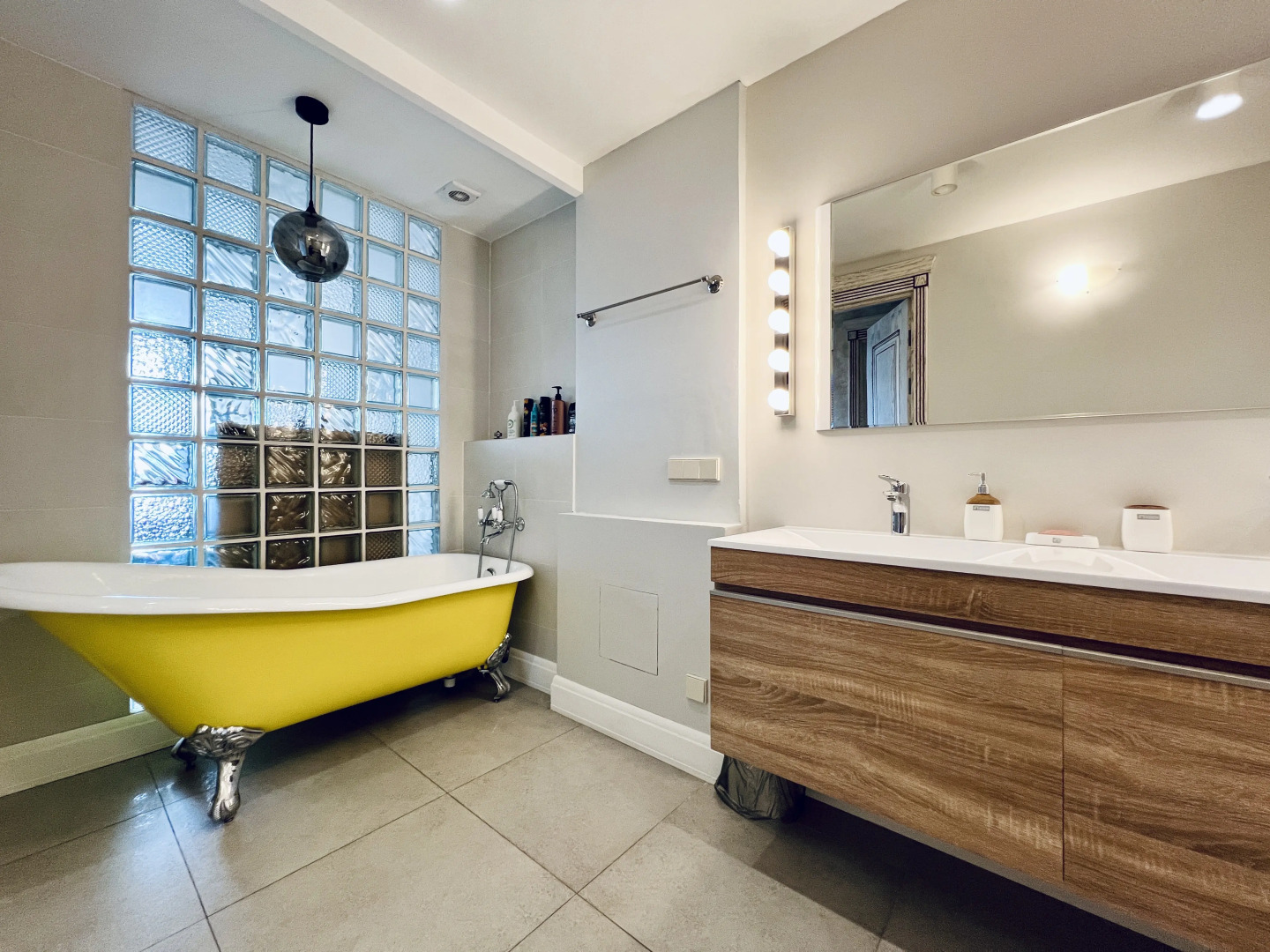 Апартаменты Стильная квартира с террасой на крыше в Пушкине