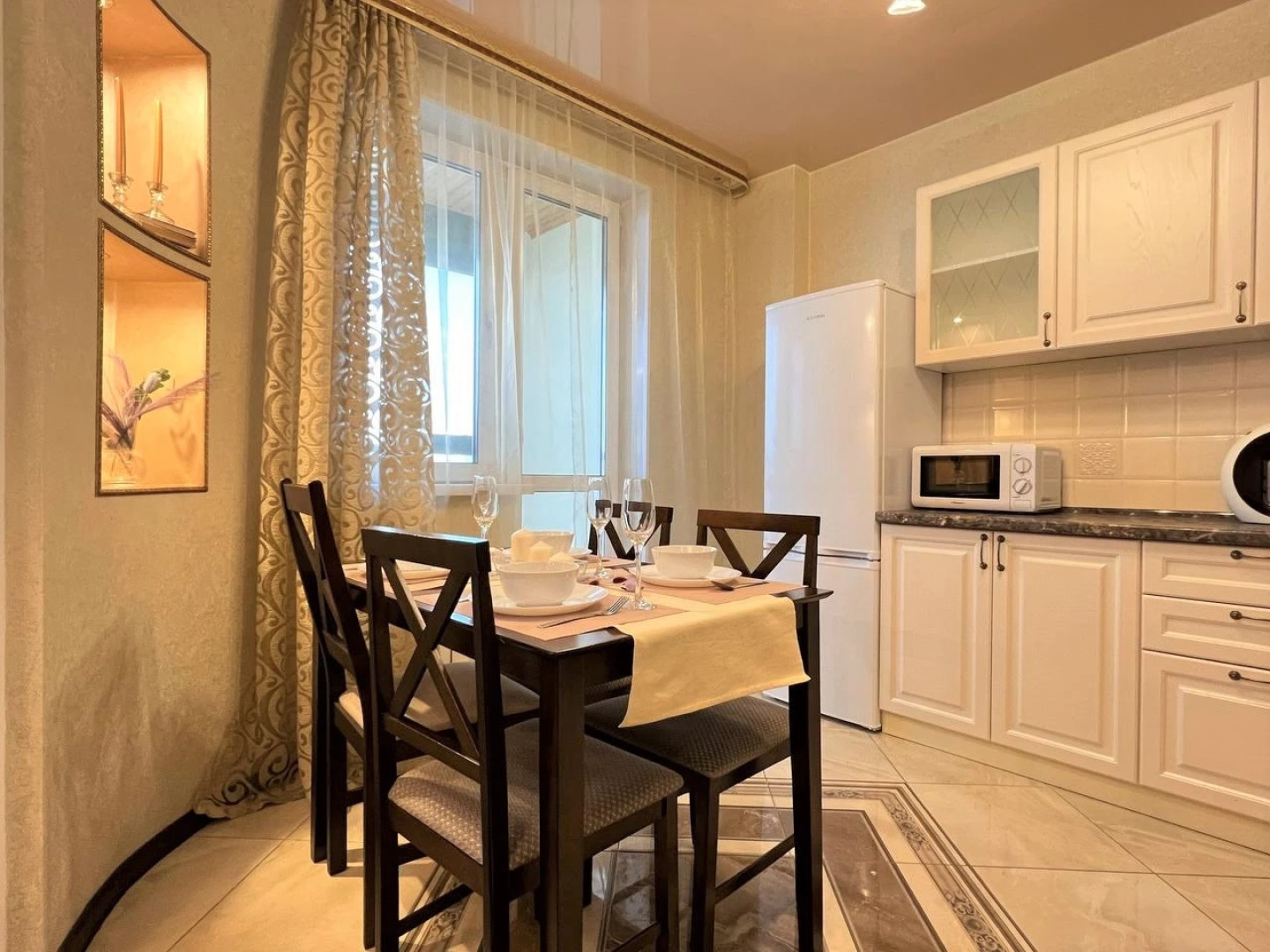 Апартаменты ЕВРО ДВУШКА БИЗНЕС-КЛАССА У ЖД ВОКЗАЛА