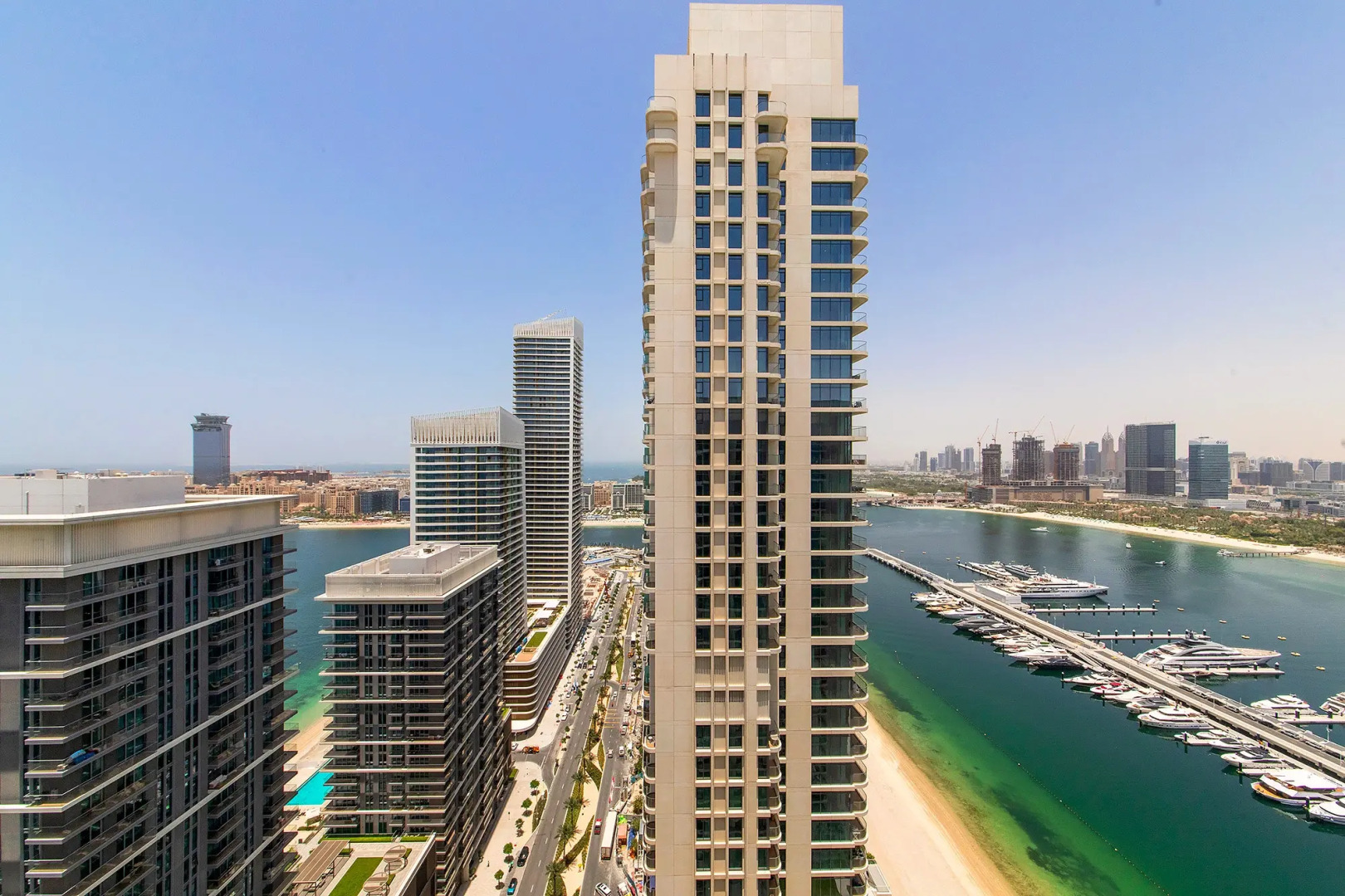 Апартаменты Marina Vista Emaar Beachfront