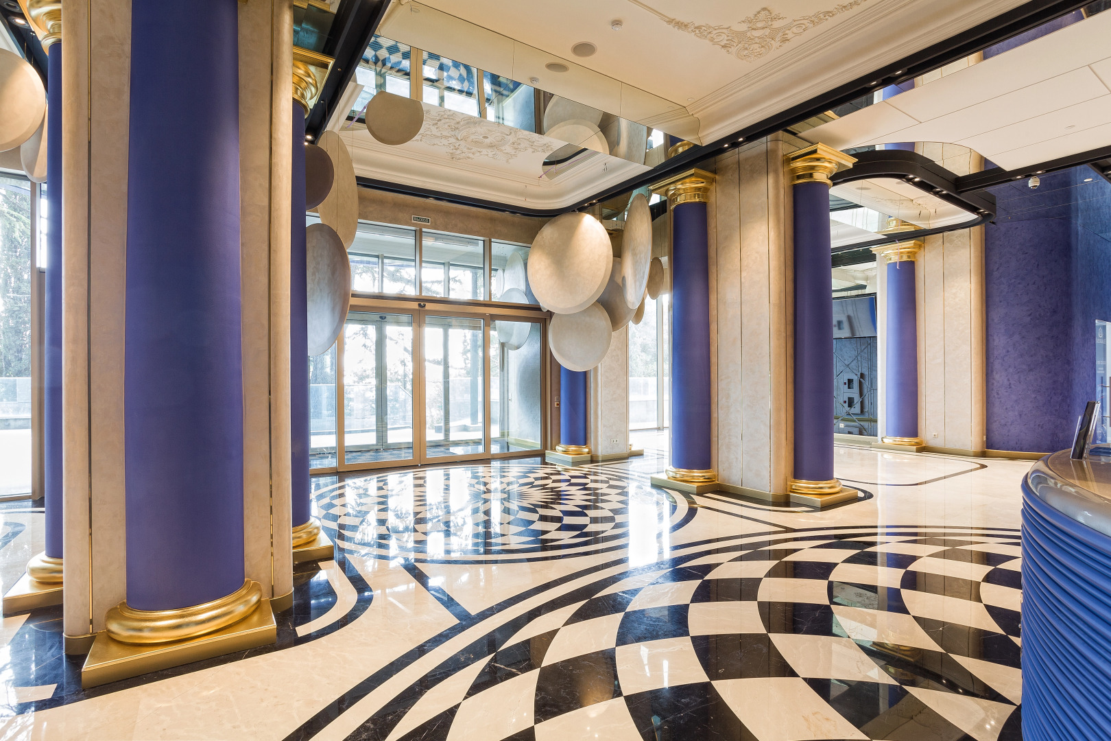 Апартаменты Зазеркалье Приморский Парк Ялта