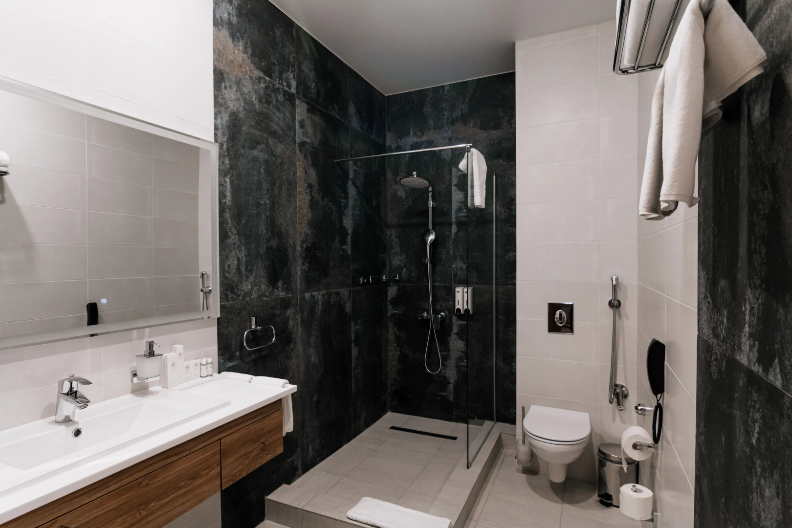 Отель Central City