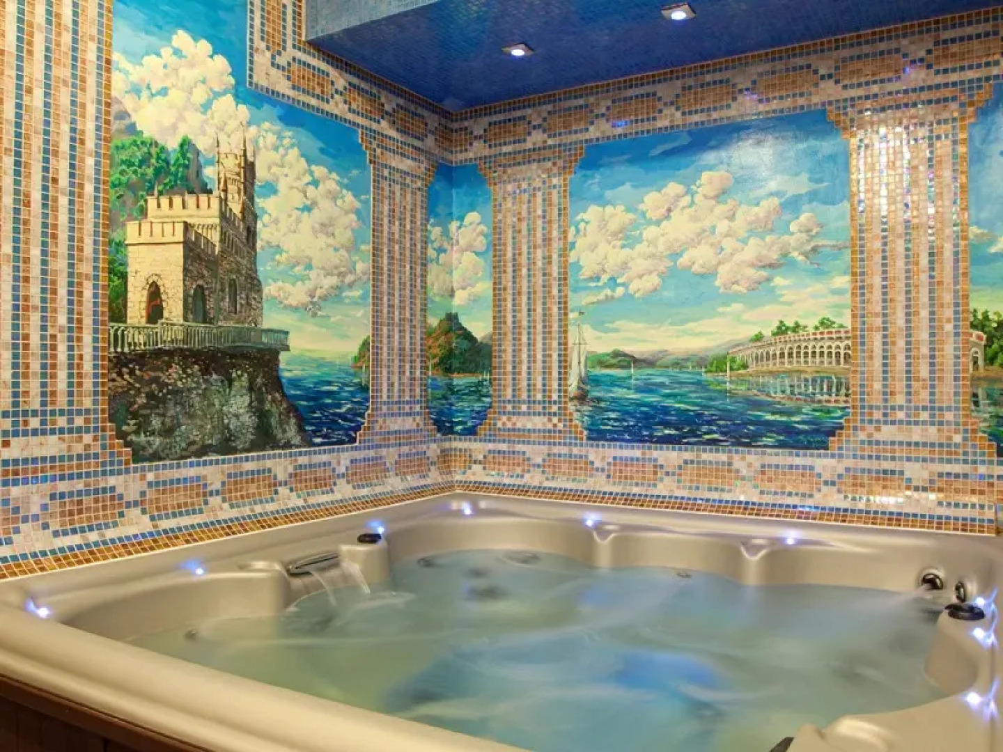 Отель Лекко