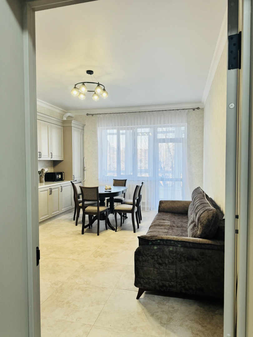 Квартира Двухкомнатная в центре у парка