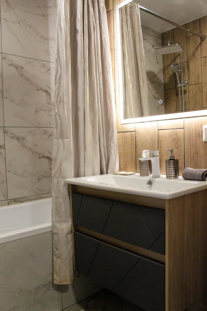 Квартира на Романовской 5