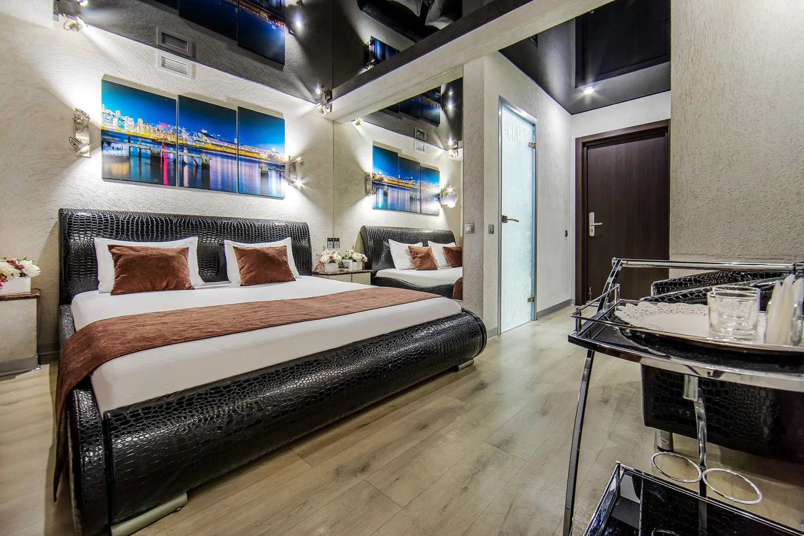 Мини-Отель Алекс на Богатырском