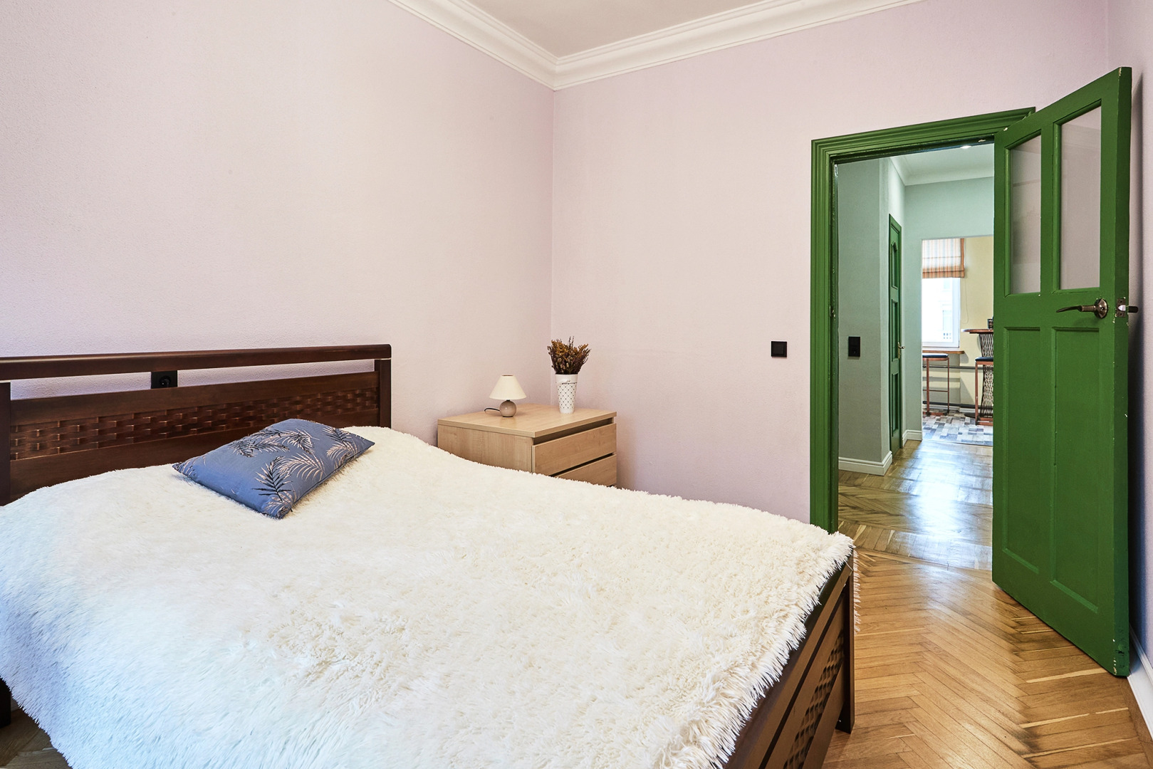 Квартира Большая квартира возле метро Площадь Победы