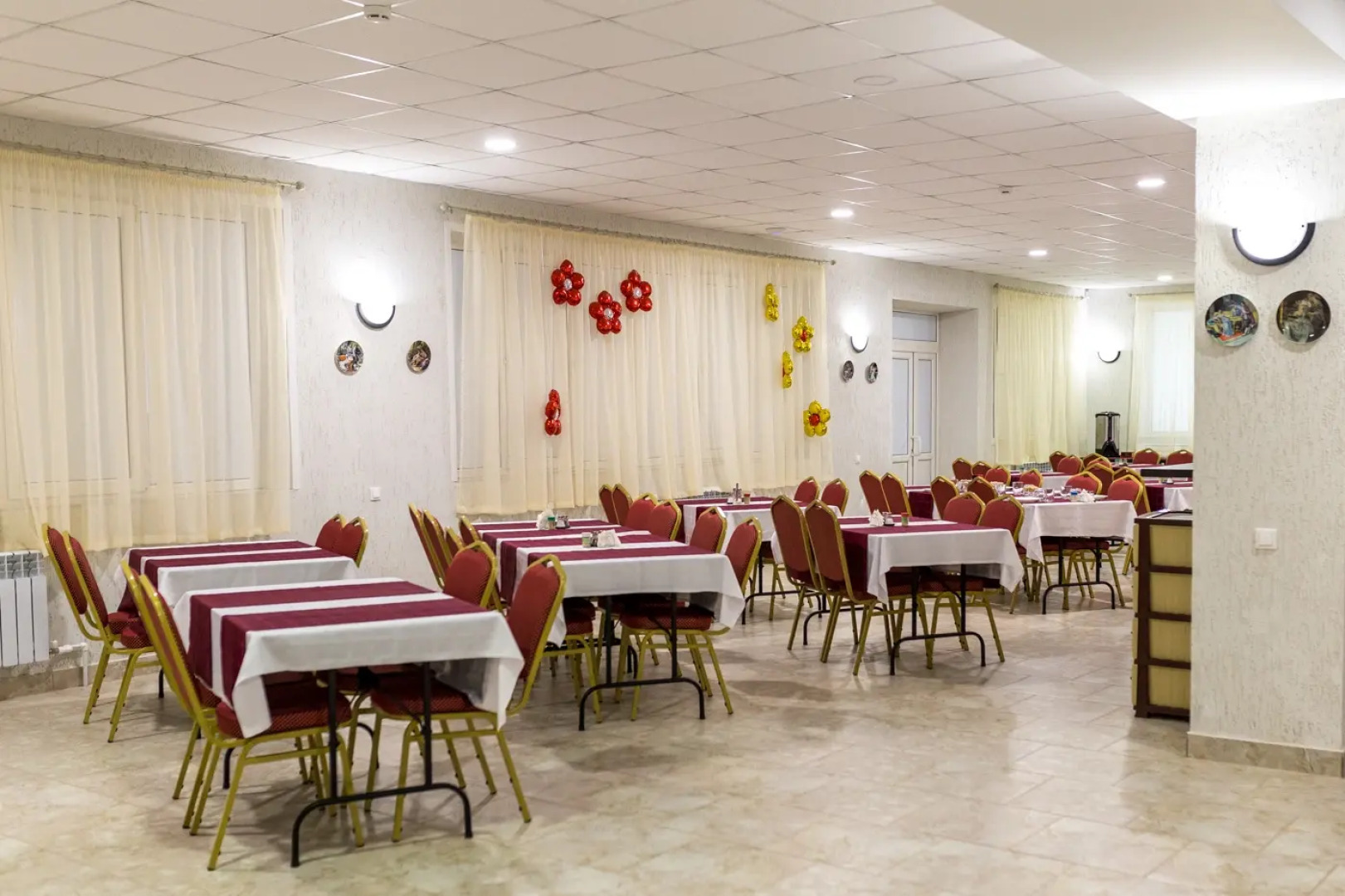 Парк-Отель Ели