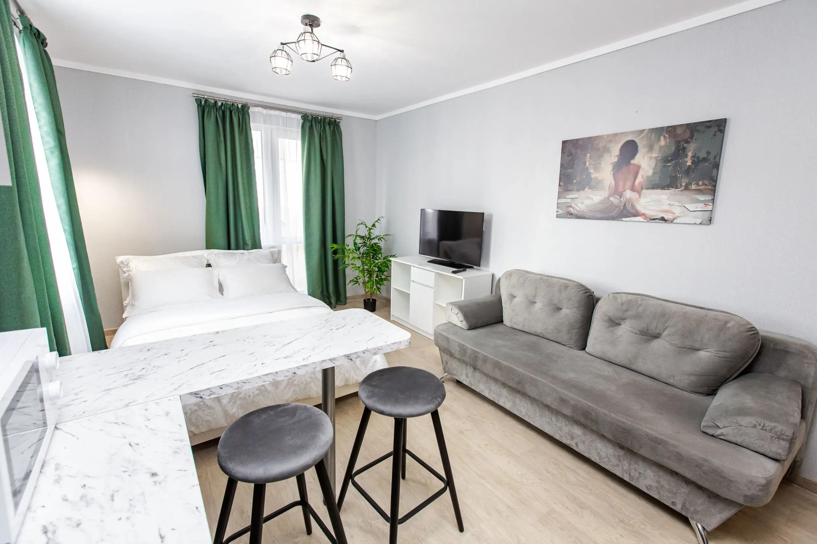 Апартаменты Студия Ladgorna на Грушевской 21