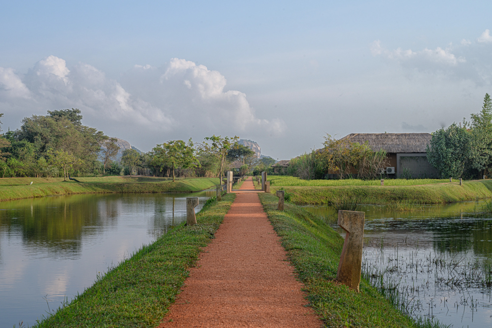 Отель Water Garden Sigiriya