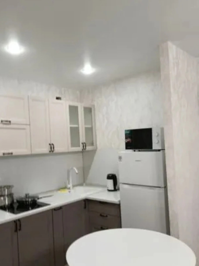 Апартаменты студия на Симанина 14