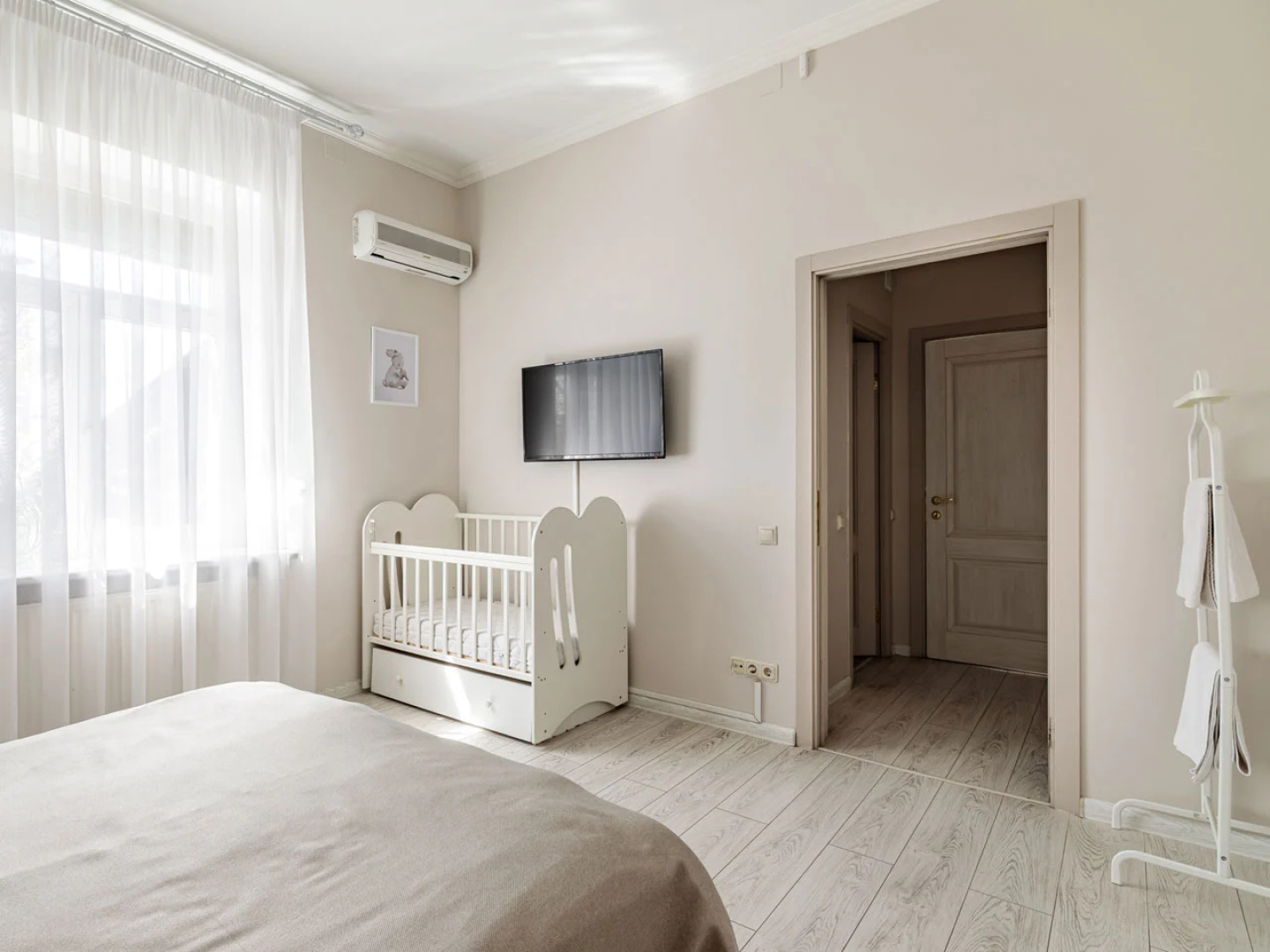 Частный Дом с бассейнами и залом Anstar House Kapustino