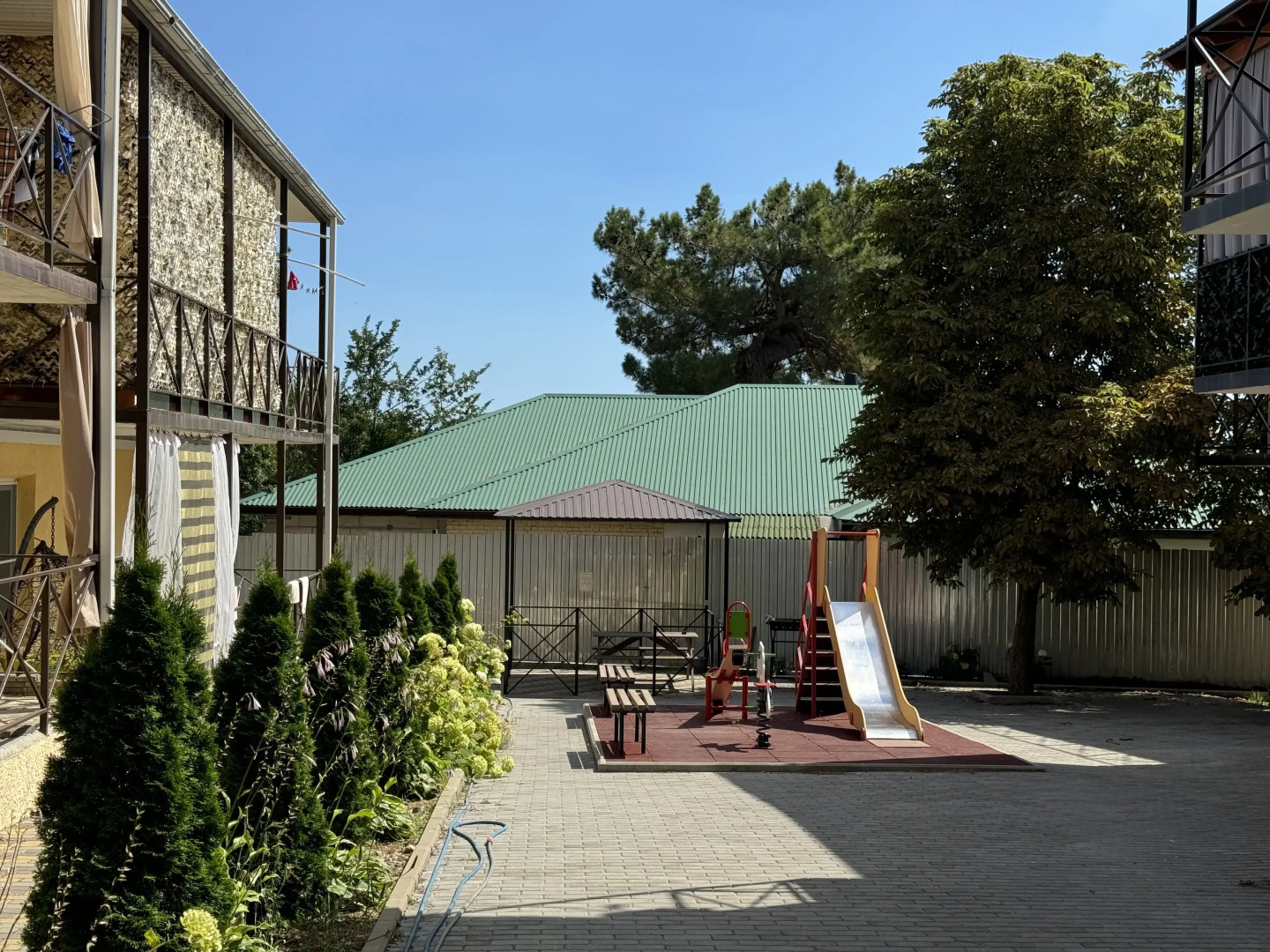 Апартаменты с видом на море, райское место для большой компании