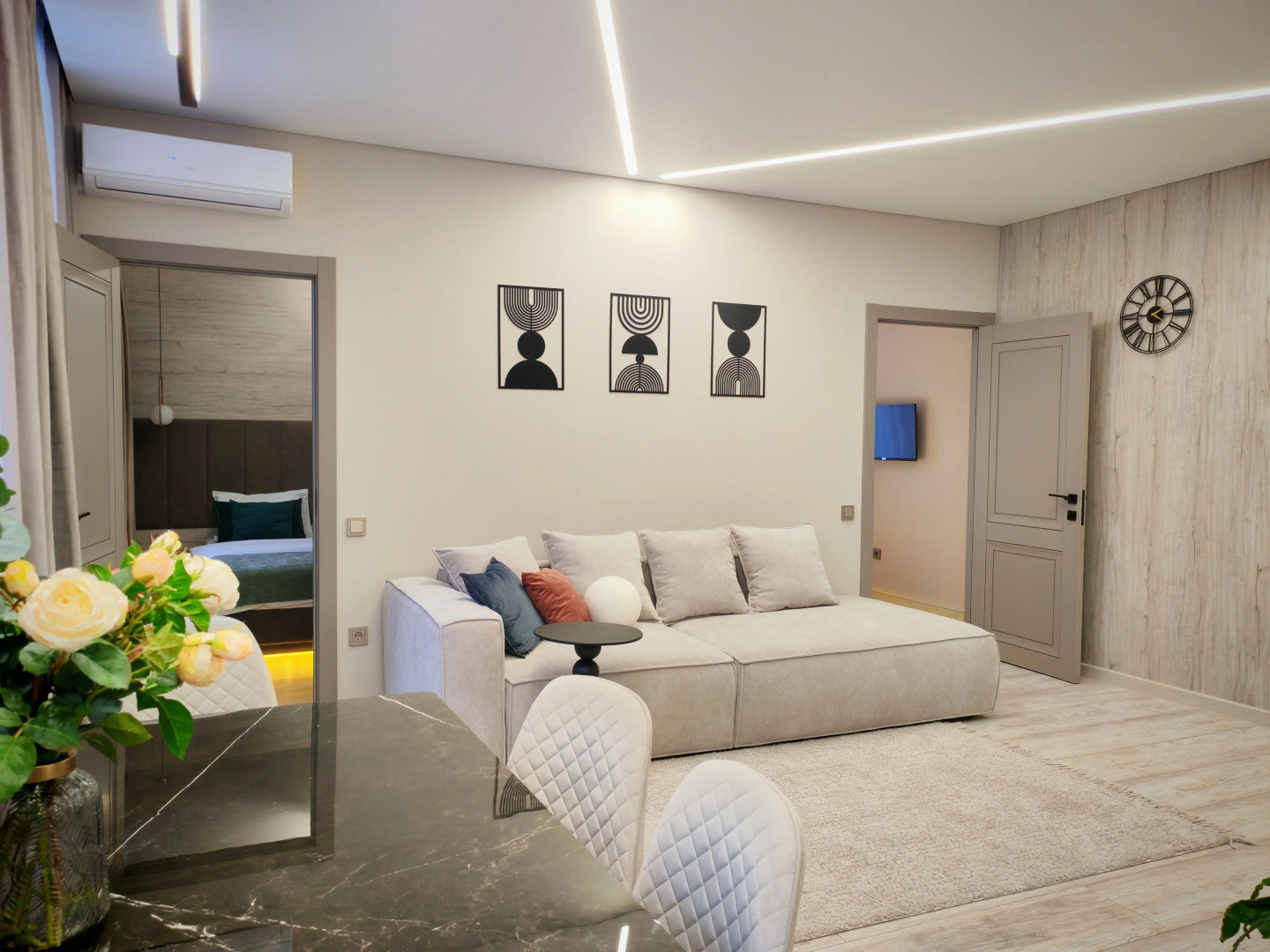 Апартаменты Время