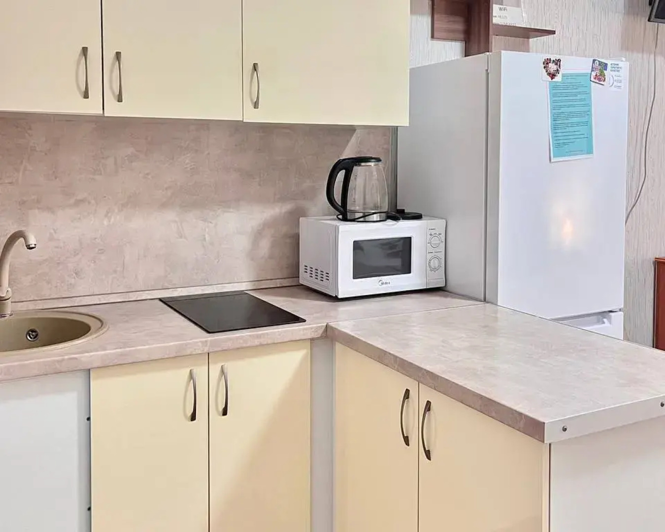 Апартаменты на Революции