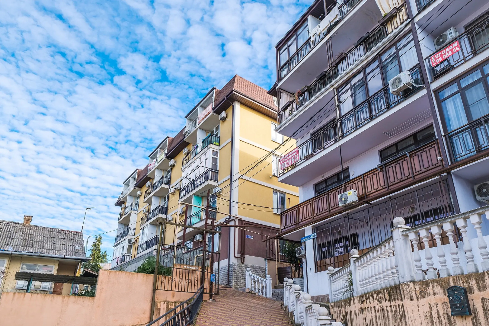 Апартаменты Волжская 77