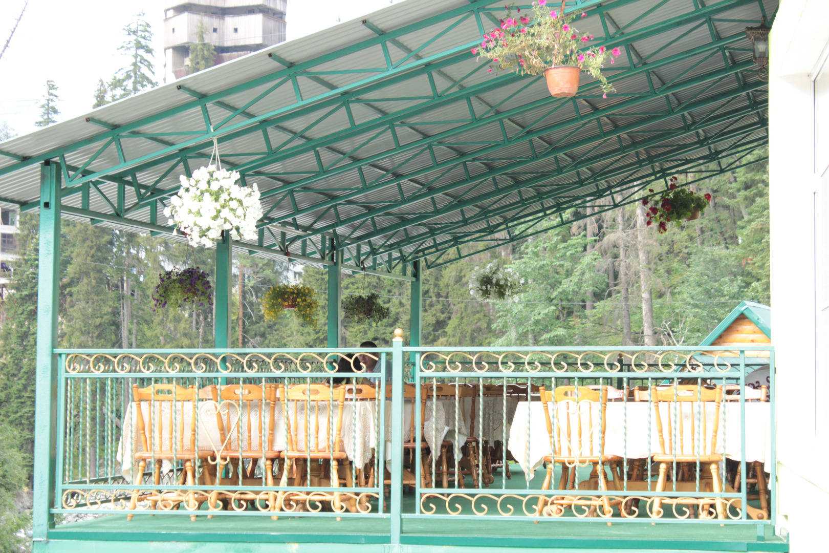 Гостиница Кристалл