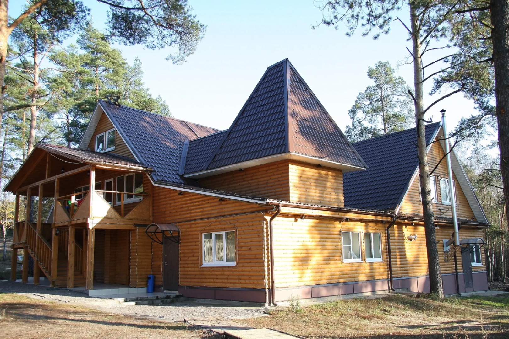 Гостиничный комплекс Русский Лес