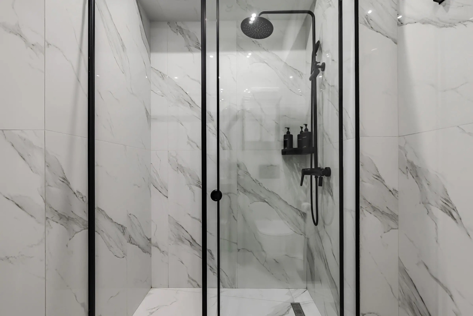 Апартаменты Ленина 217А с бассейном 2