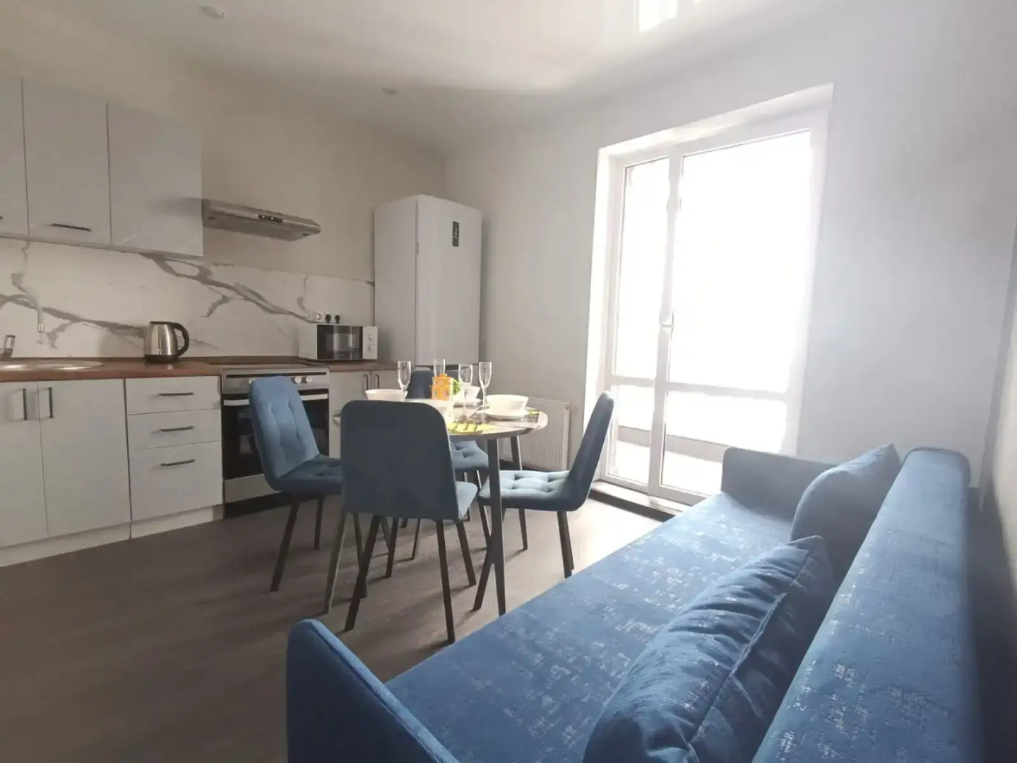 Квартира с живописным видом на Волгу и реку Царица