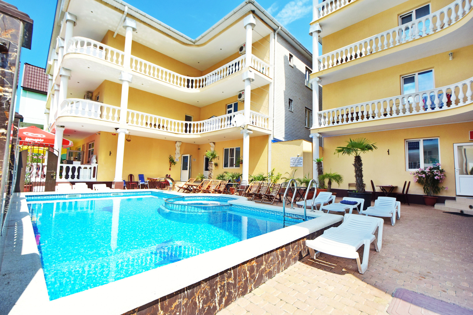 Отель Натела