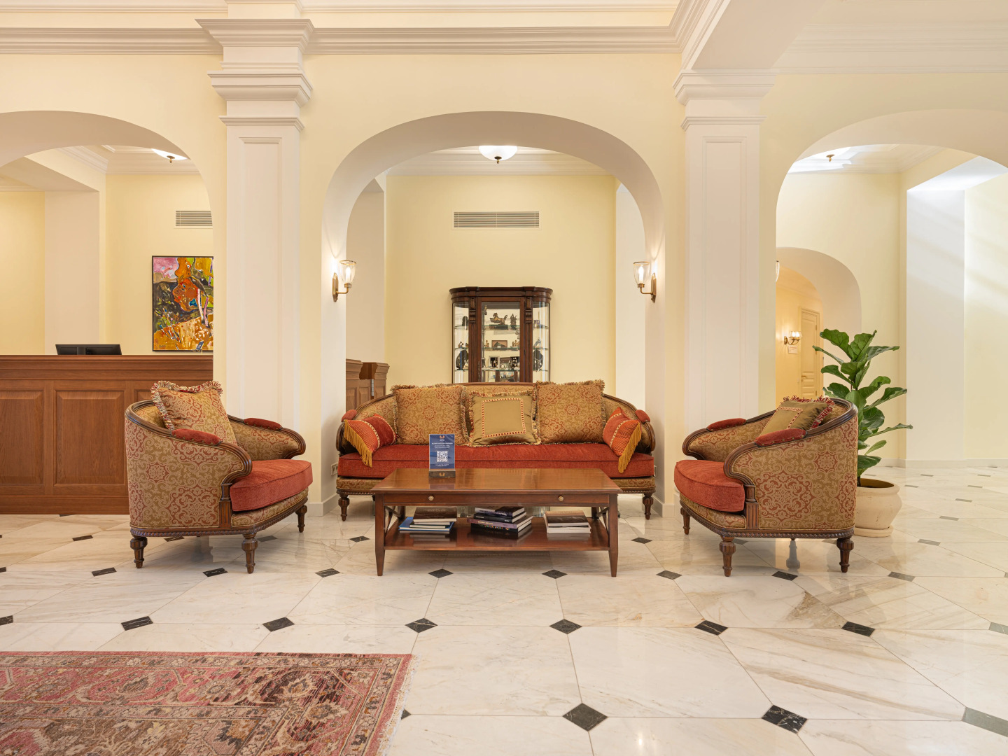 Отель RODINA Grand Hotel & SPA Irkutsk 5*