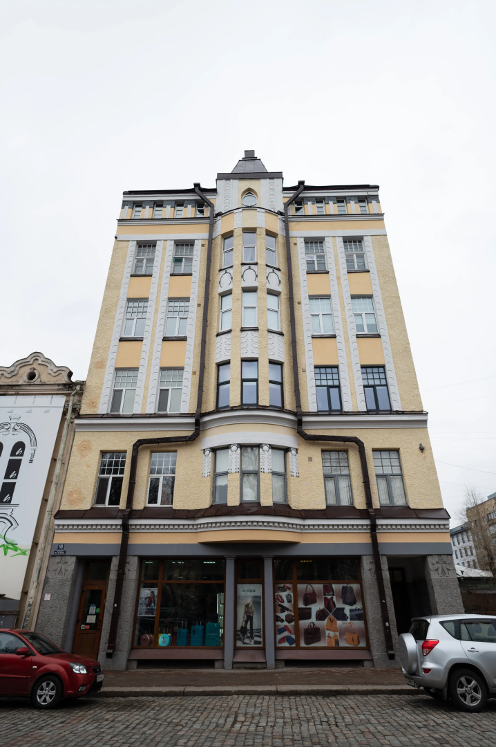 Квартира в Доходном доме купца Конконена