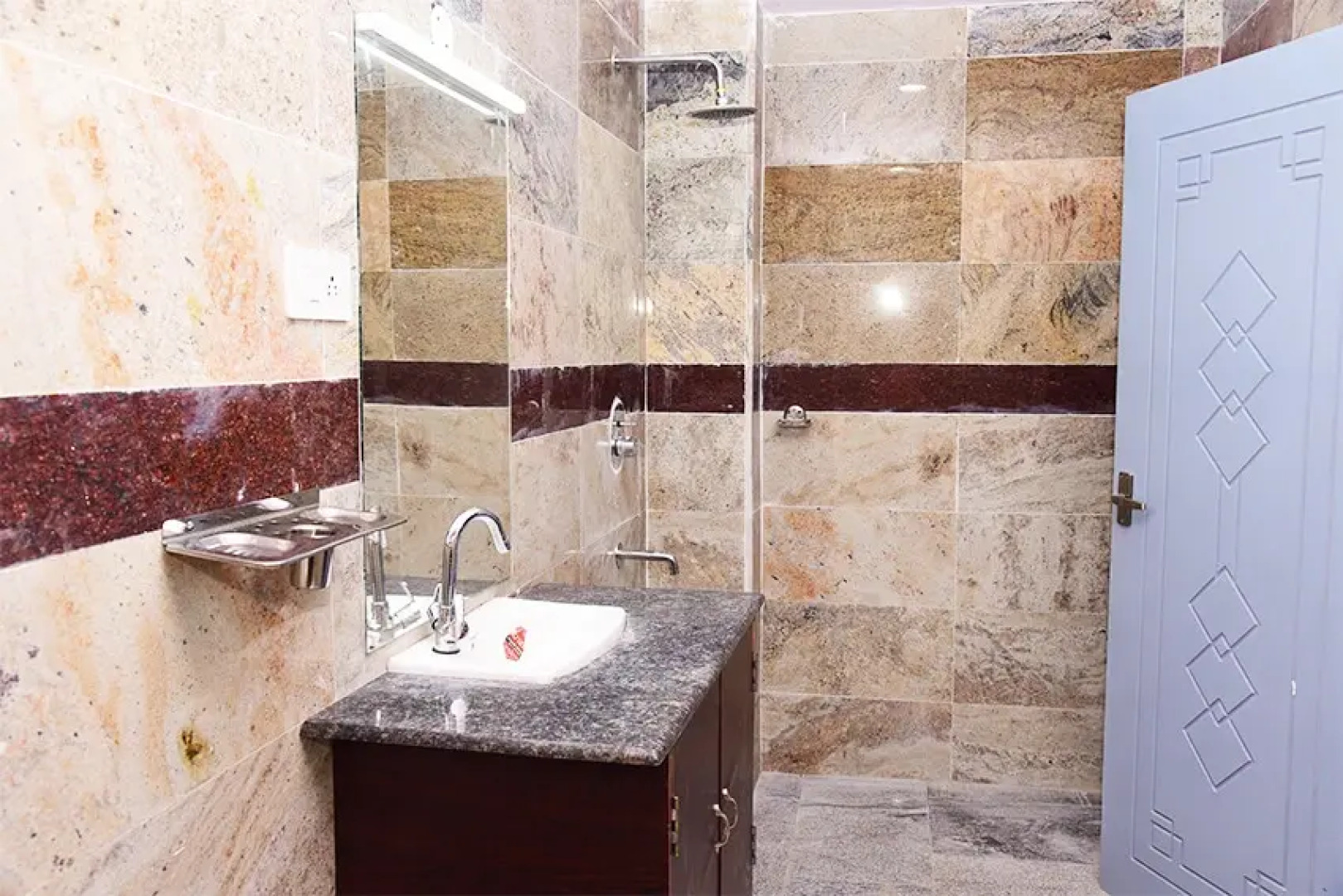 Отель Thangam Residency