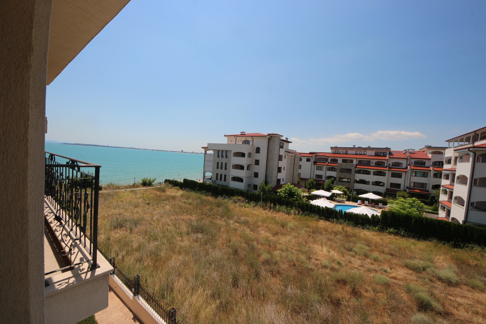 Апартаменты Menada Royal Bay