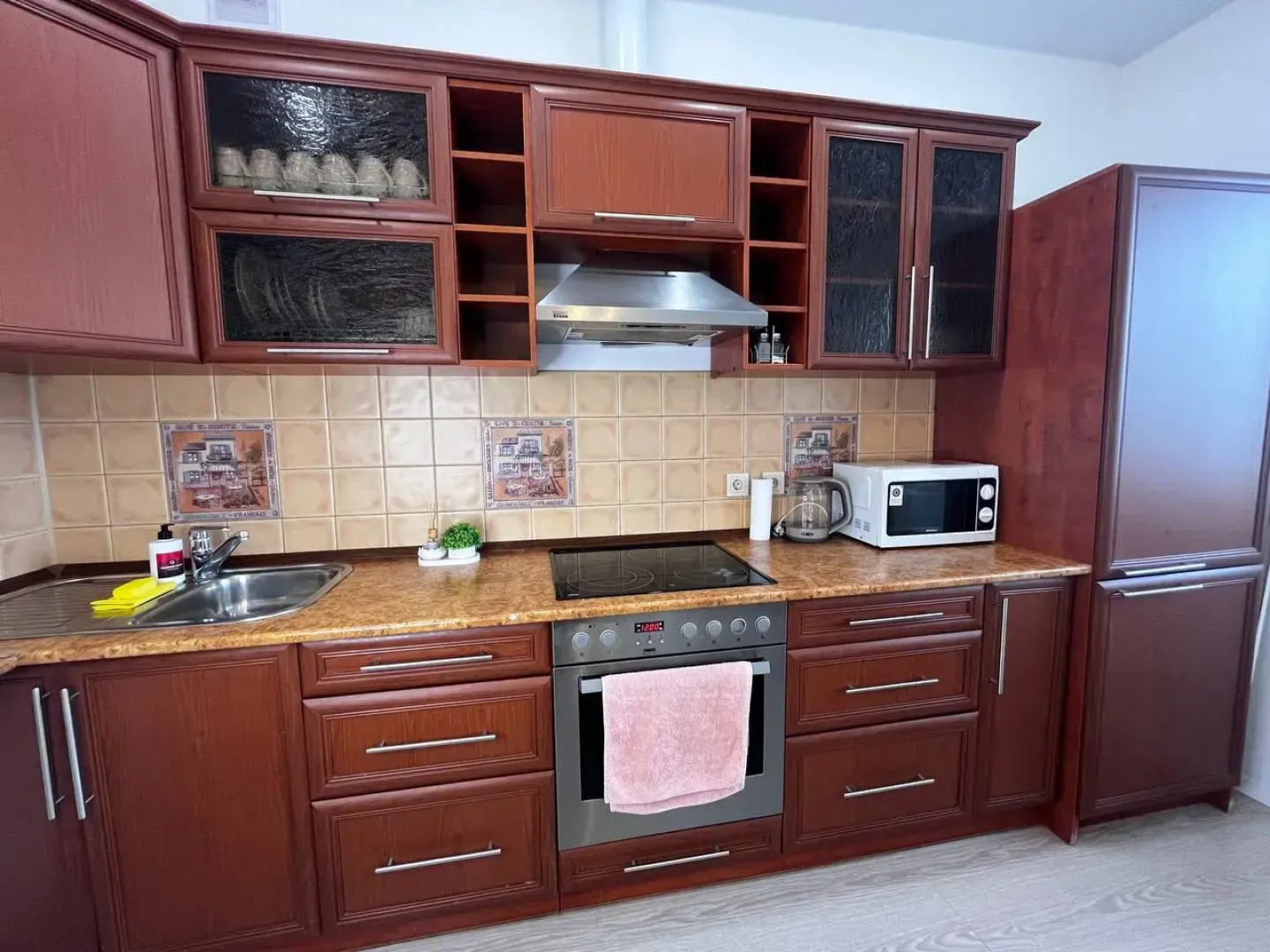 Апартаменты APARTS HISTORY