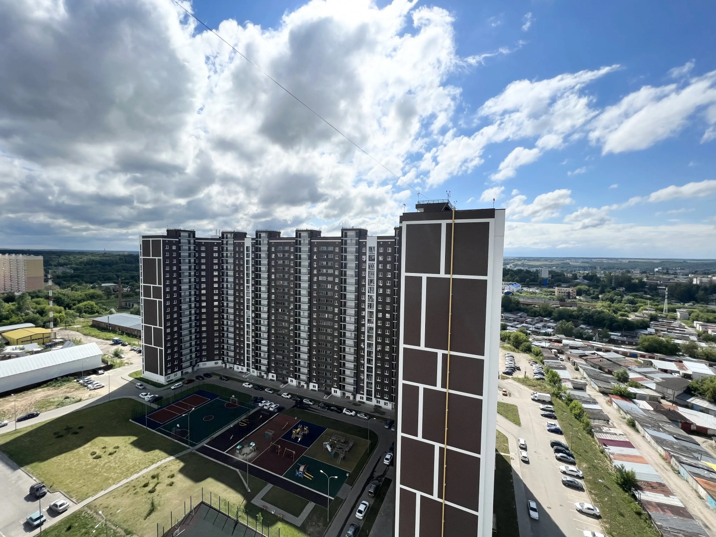 Апартаменты Однокомнатные на Переулке Хрустальном 27 на 17 этаже