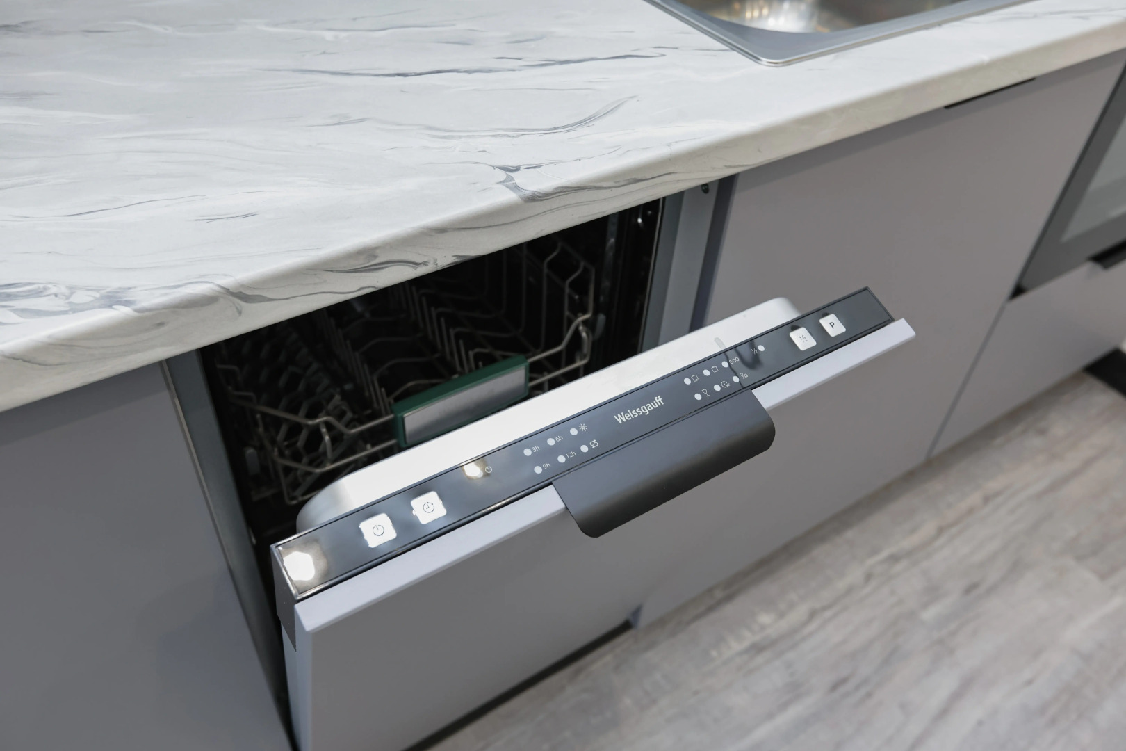 Квартира с дизайнерским ремонтом в центре города