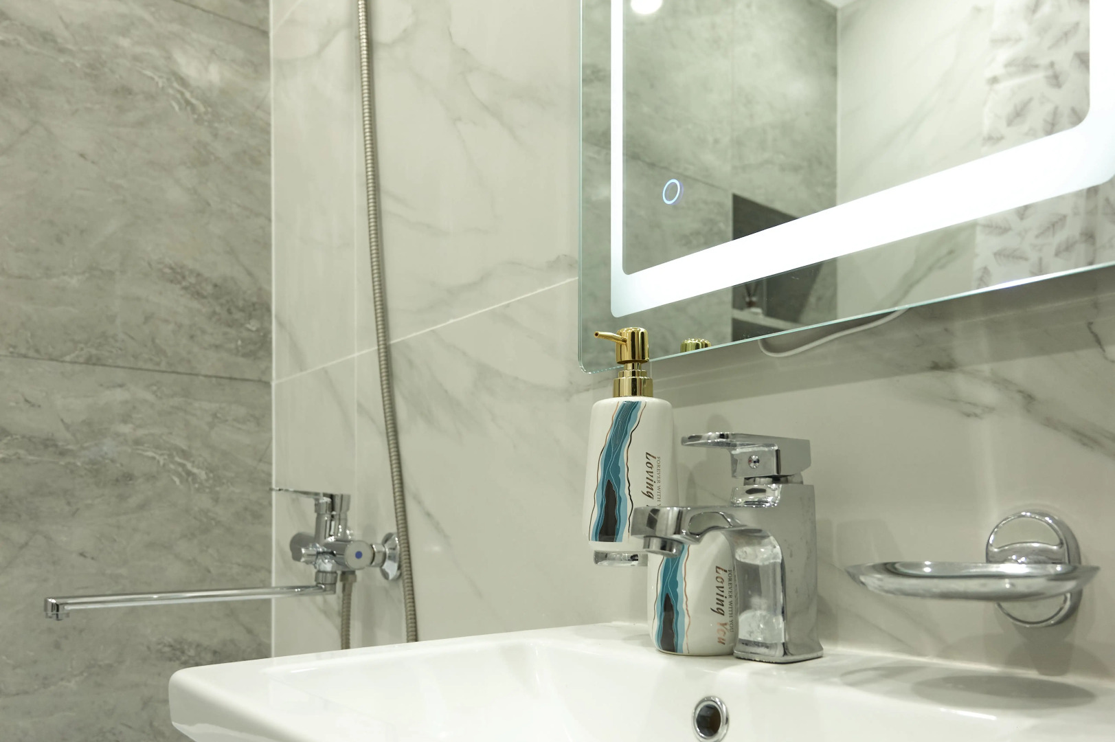 Апартаменты Однокмнатная возле Аэропорта