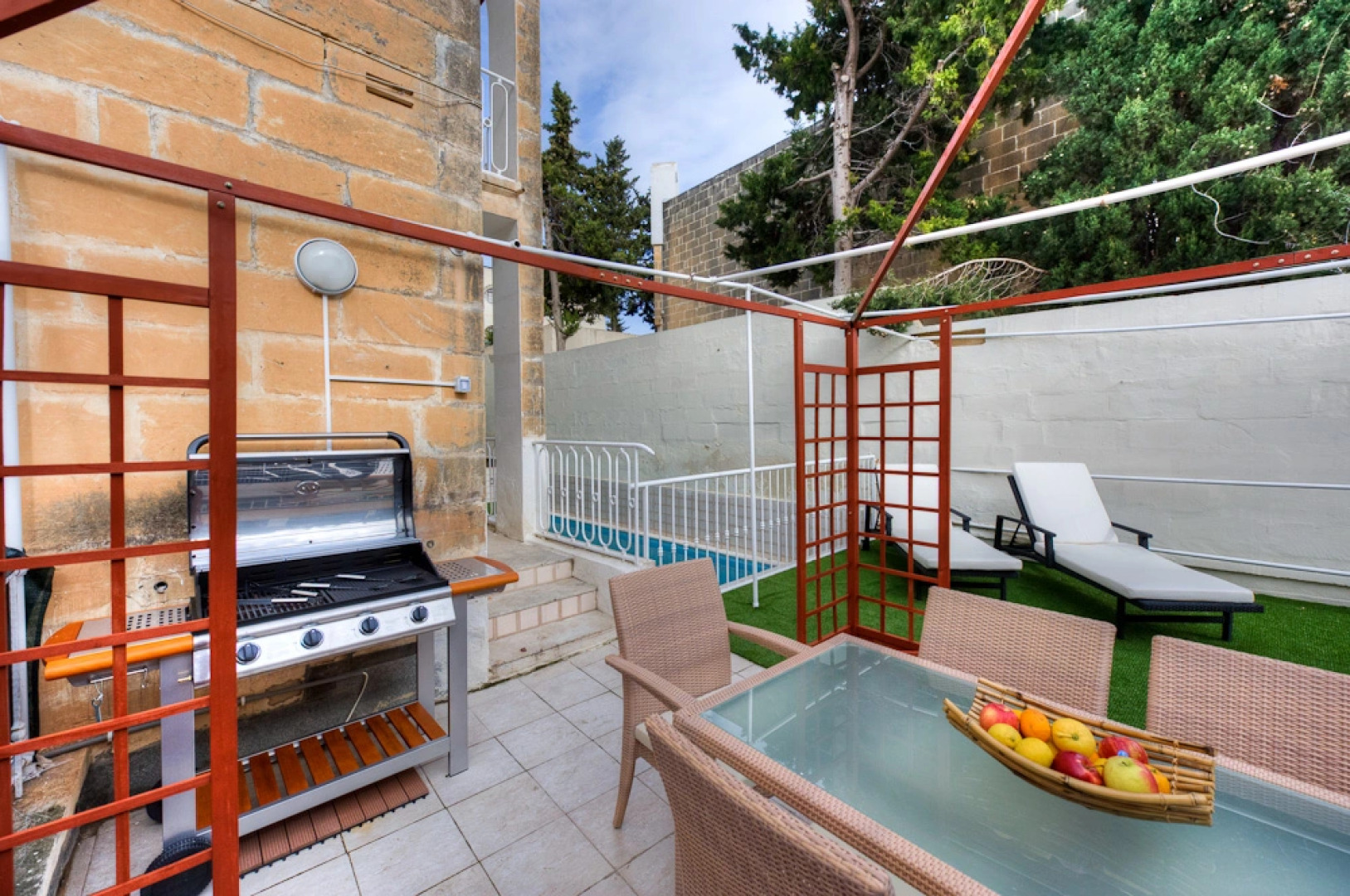 Вилла 050 Fantastic Family Fun Villa St Julians