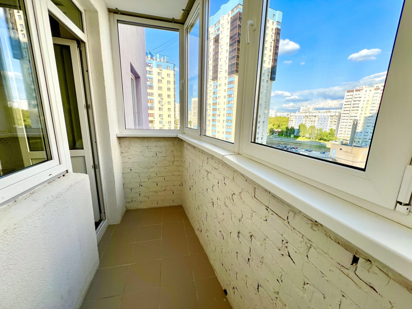 Уютные Апартаменты в ЖК Радужный Люкс (ул. Солнечная 18)