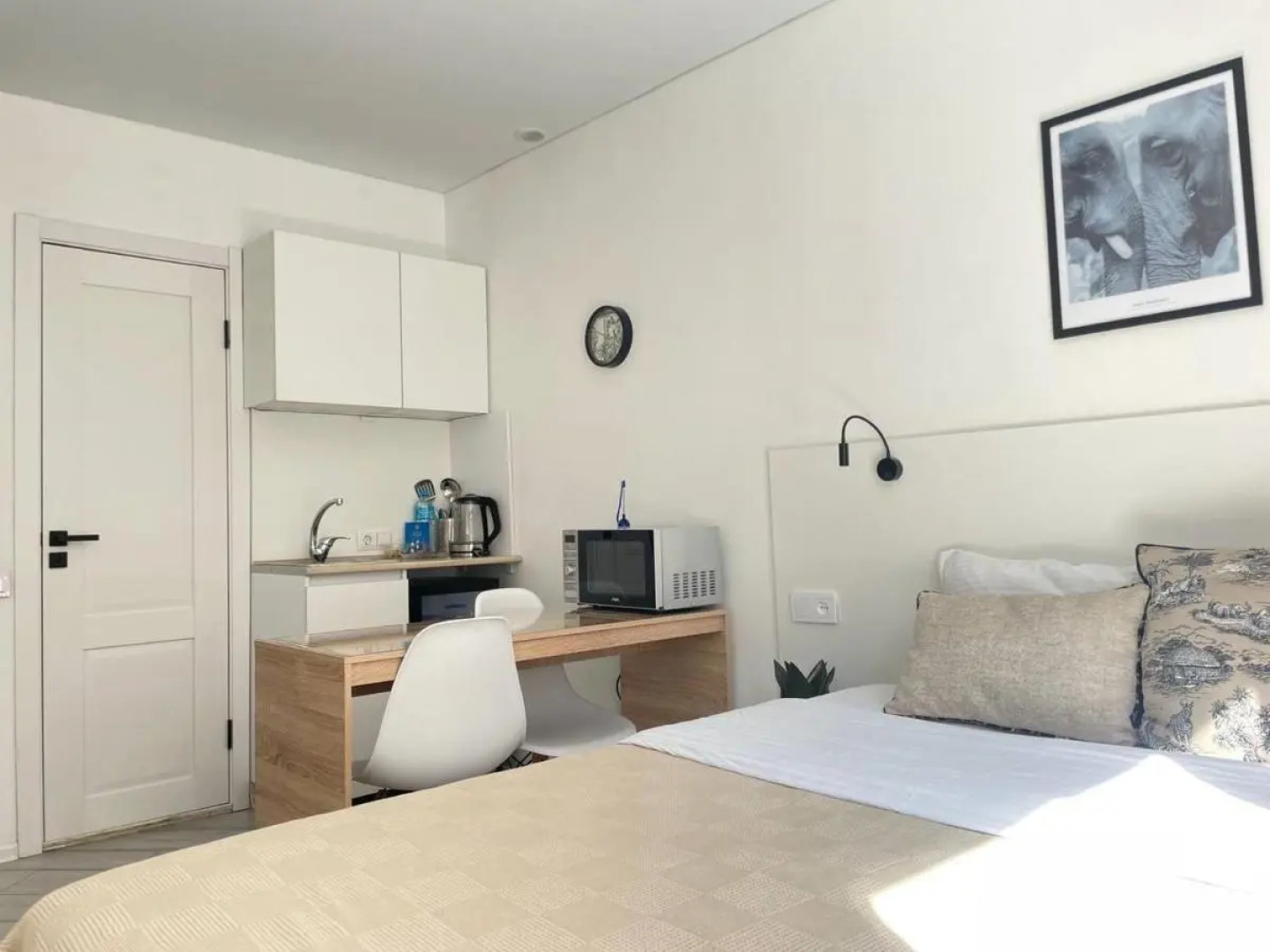 Апарт-отель Seven City