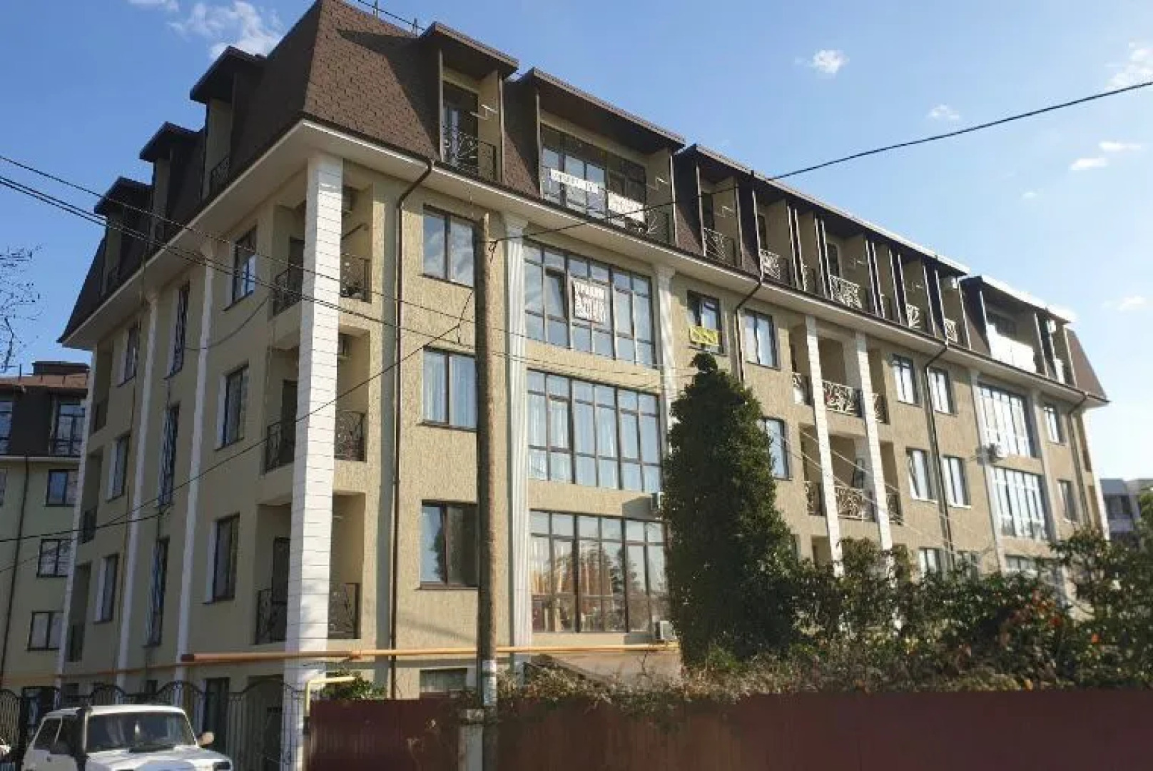 Апартаменты Кутаисская 1