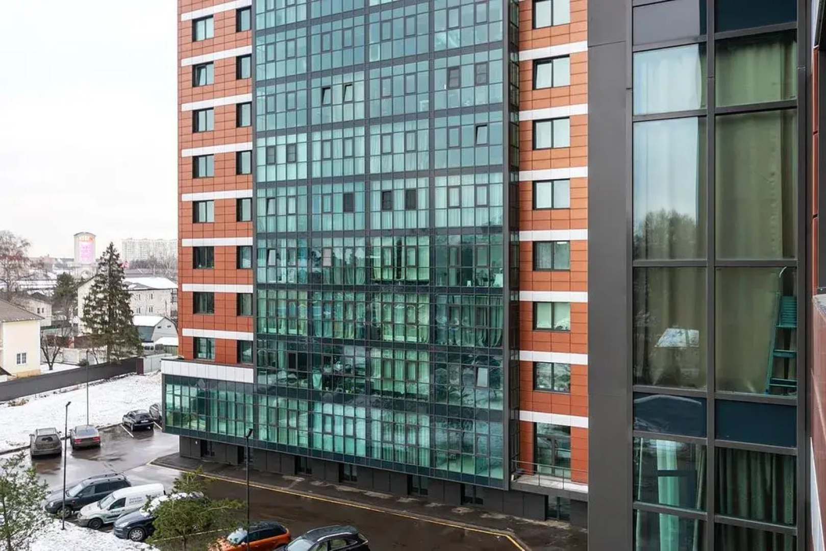 Апартаменты SKY INN Color Pink