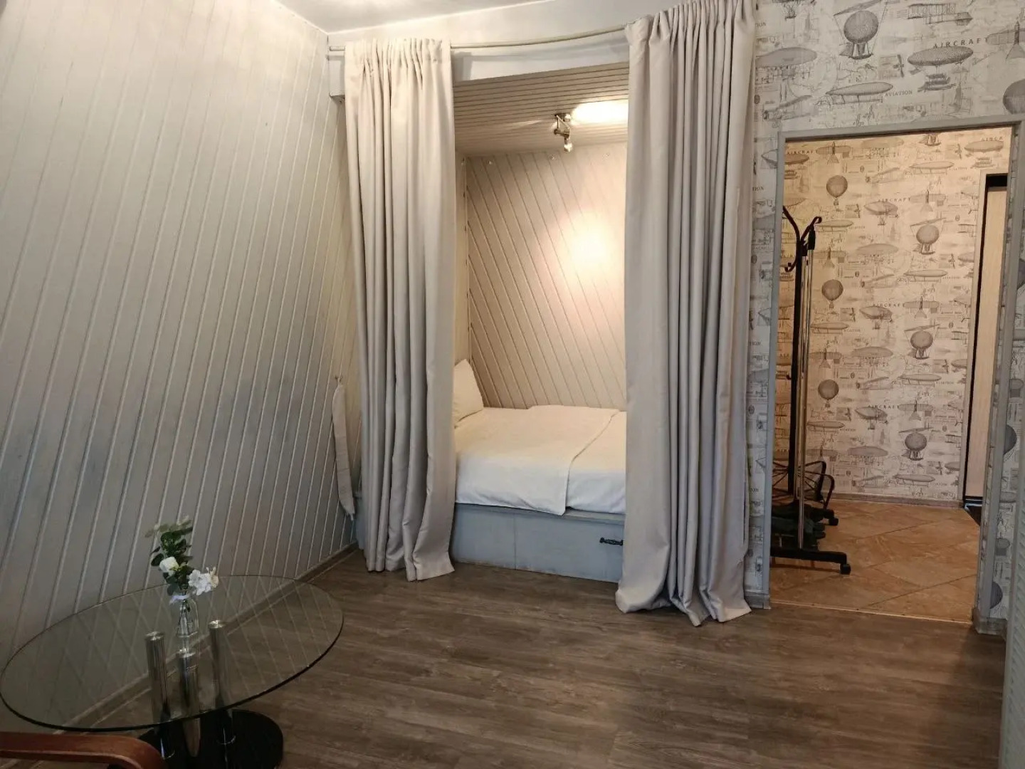 Апартаменты Квартира AlexHome РП Свердловский Молодежная 2