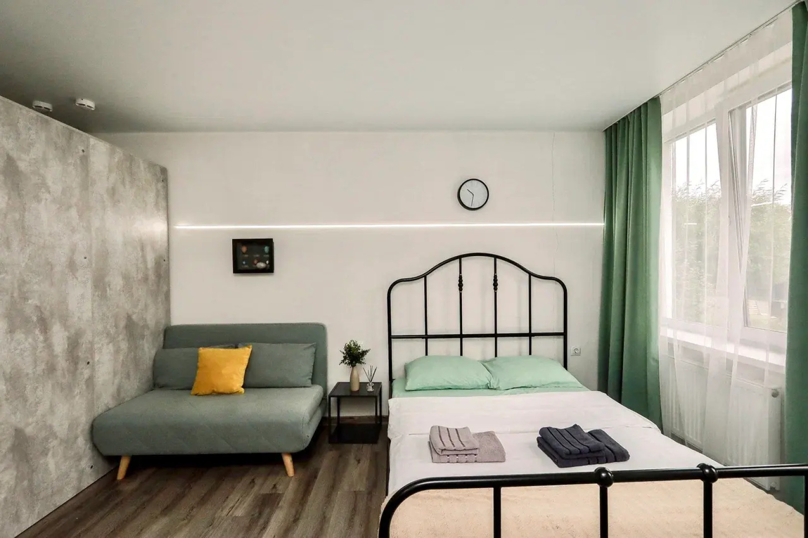 Квартира Уютная студия в новом ЖК Ёлки