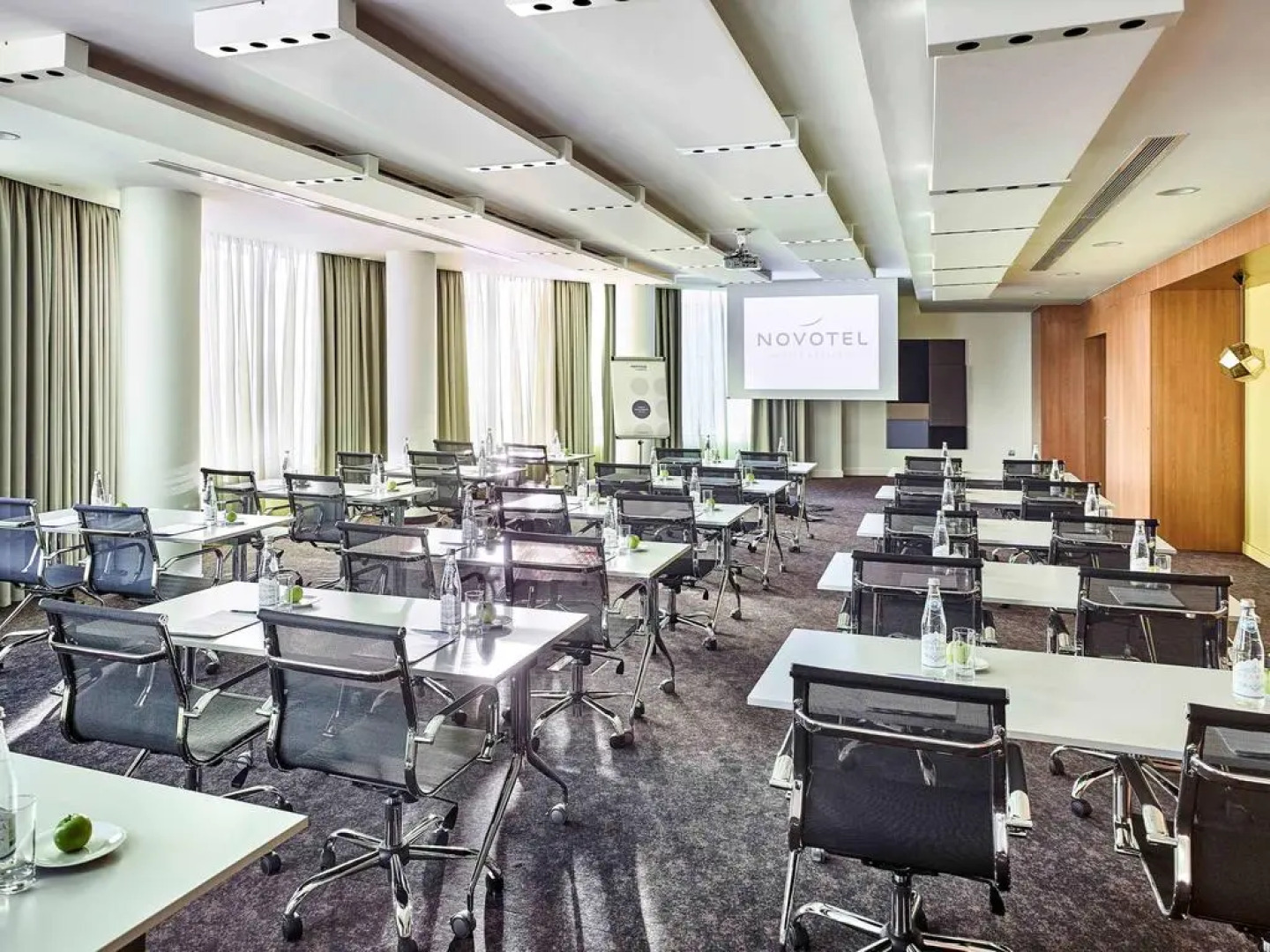 Отель Новотель Москва Киевская